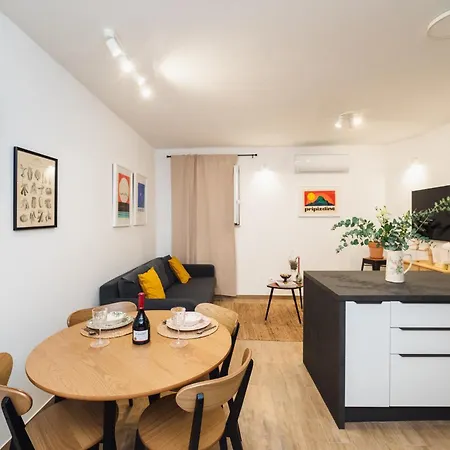 Perina Apartment *